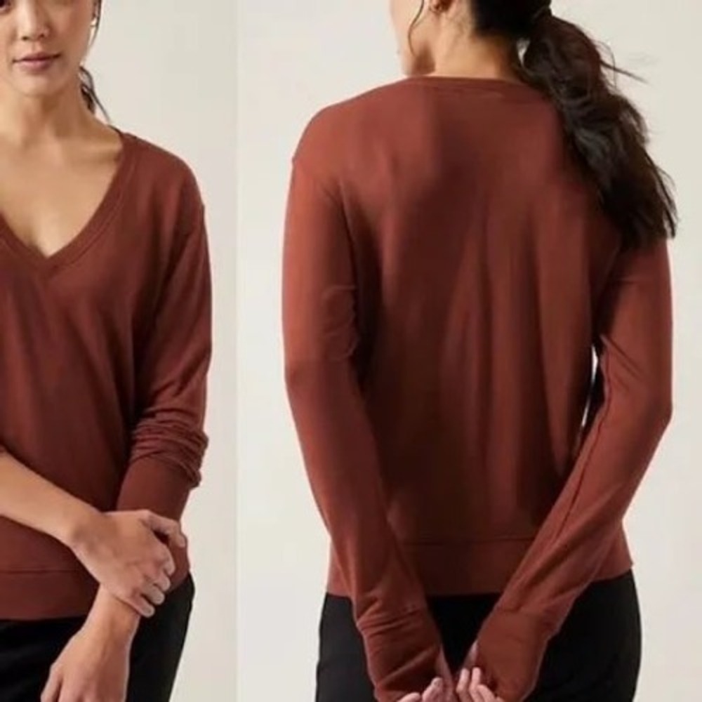 Athleta Sunrise V-Neck Sweatshirt Womens XXS Brown Excellent‎ Thumbholes 982372